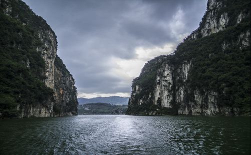 万峰湖-贵州旅游-重庆中青旅