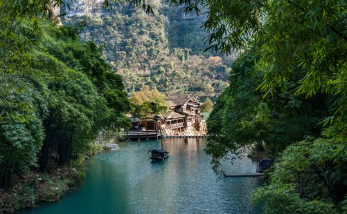 湖北长江三峡人家