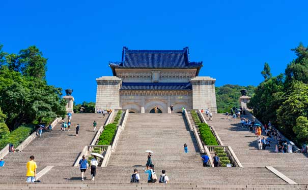 南京旅游景点-中山陵